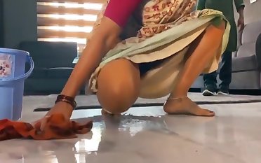 Sexy Indian Bhabi Naked. Full Video